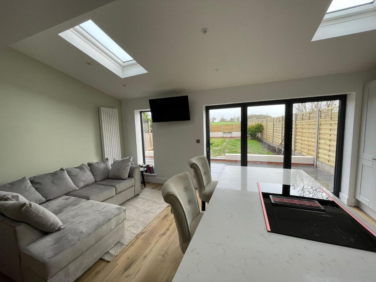 Newly Renovated 3 Bed Property - Countryside Views Dunstall Экстерьер фото