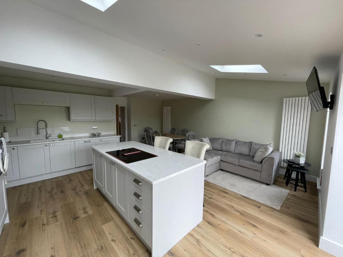 Newly Renovated 3 Bed Property - Countryside Views Dunstall Экстерьер фото